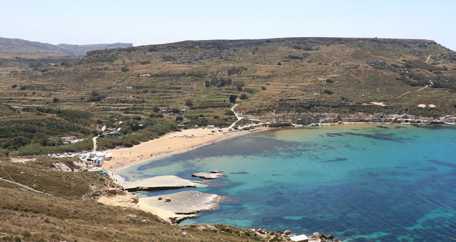 Gnejna Bay
