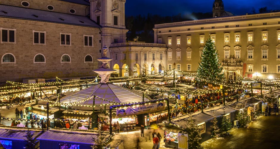 Weihnachtsmarkt am Residenzplatz in Salzburg