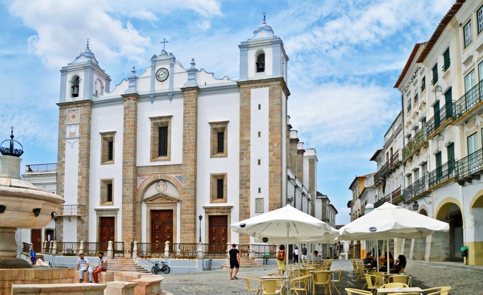 Praça do Giraldo, Évora