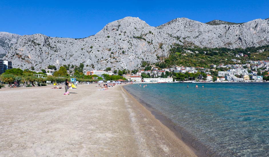 Hauptstrand von Omis