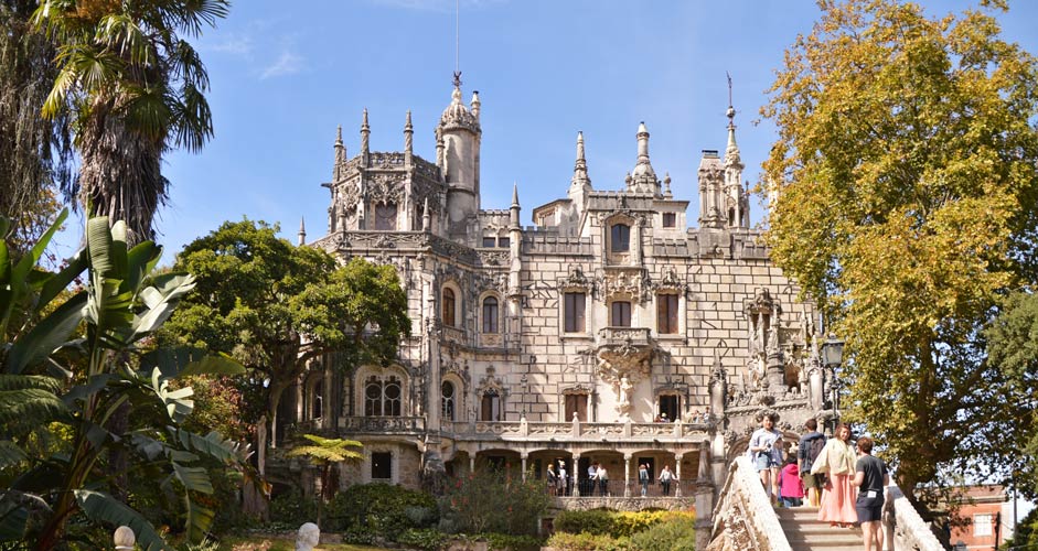 Der Palast von Quinta da Regaleira in Sintra, Portugal